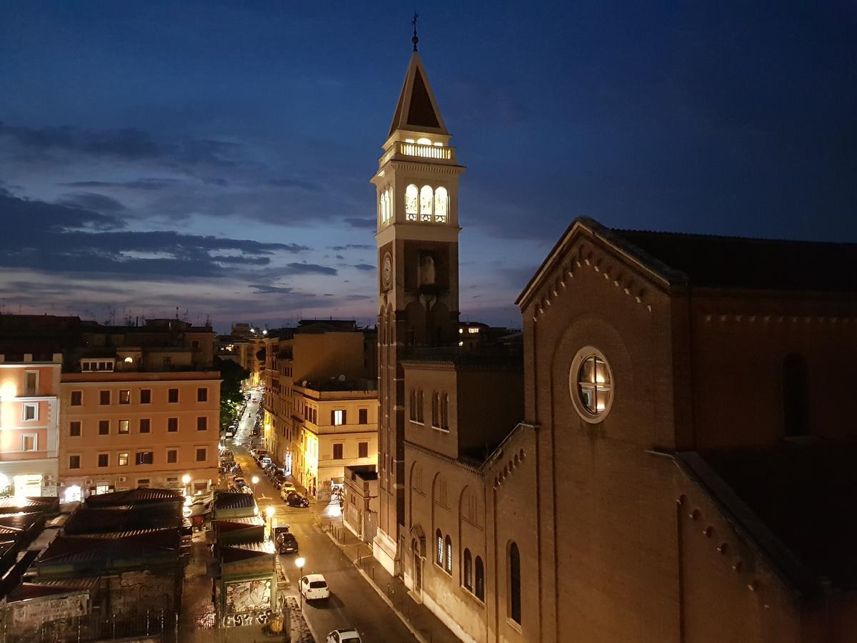 Heart Of San Lorenzo Rome Luaran gambar